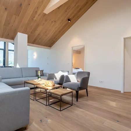 Alpjuwel Apartamento *