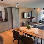 Alpjuwel Apartamento *
